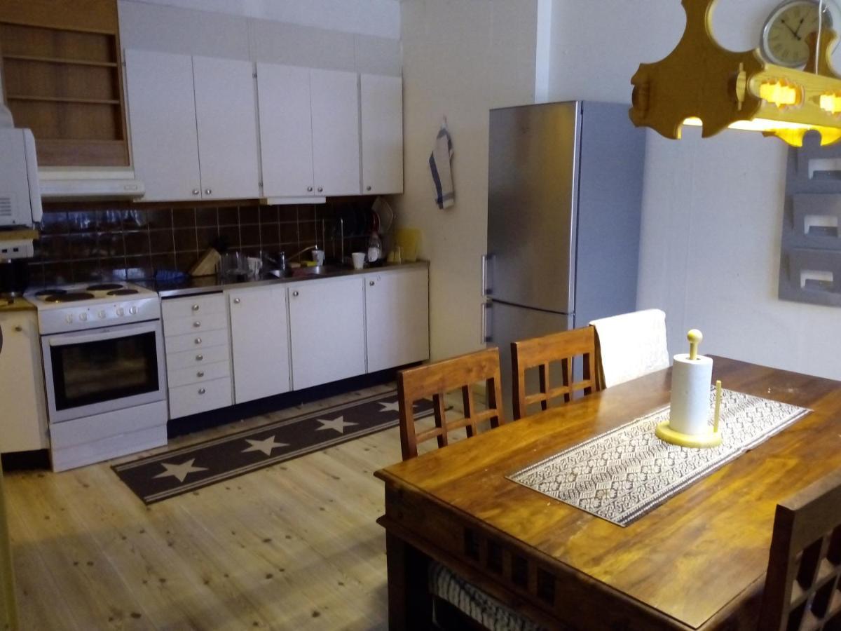 Gustafs Logi Hostel Buitenkant foto